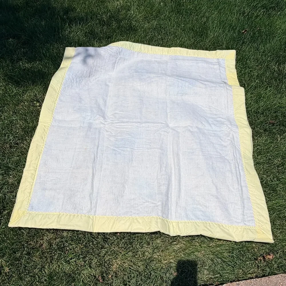 Vtg Beacon Baby Blanket Acrylic 1980s Yellow Blue Silkie Satin Trim Ducks Bunny